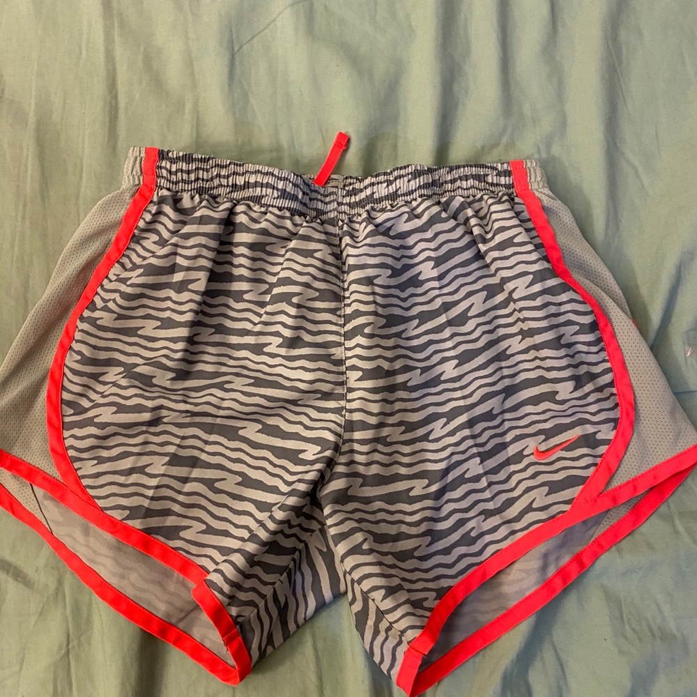 Girls size L nike shorts